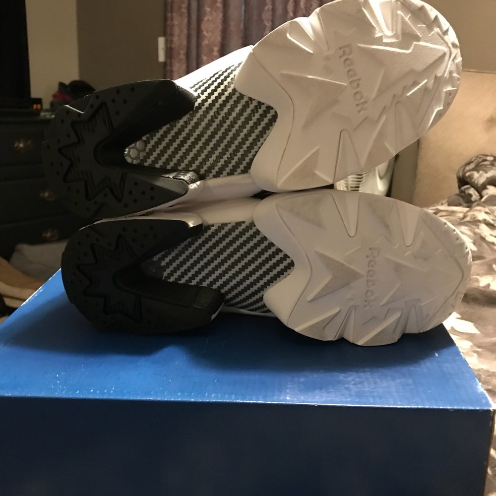 Reebok InstaPump Fury Shoes - Picture 5 of 5